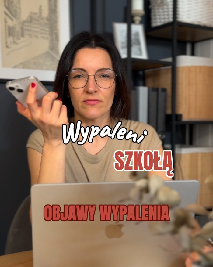 Zrzut z rolki na @paniodszkoly 2 z 3